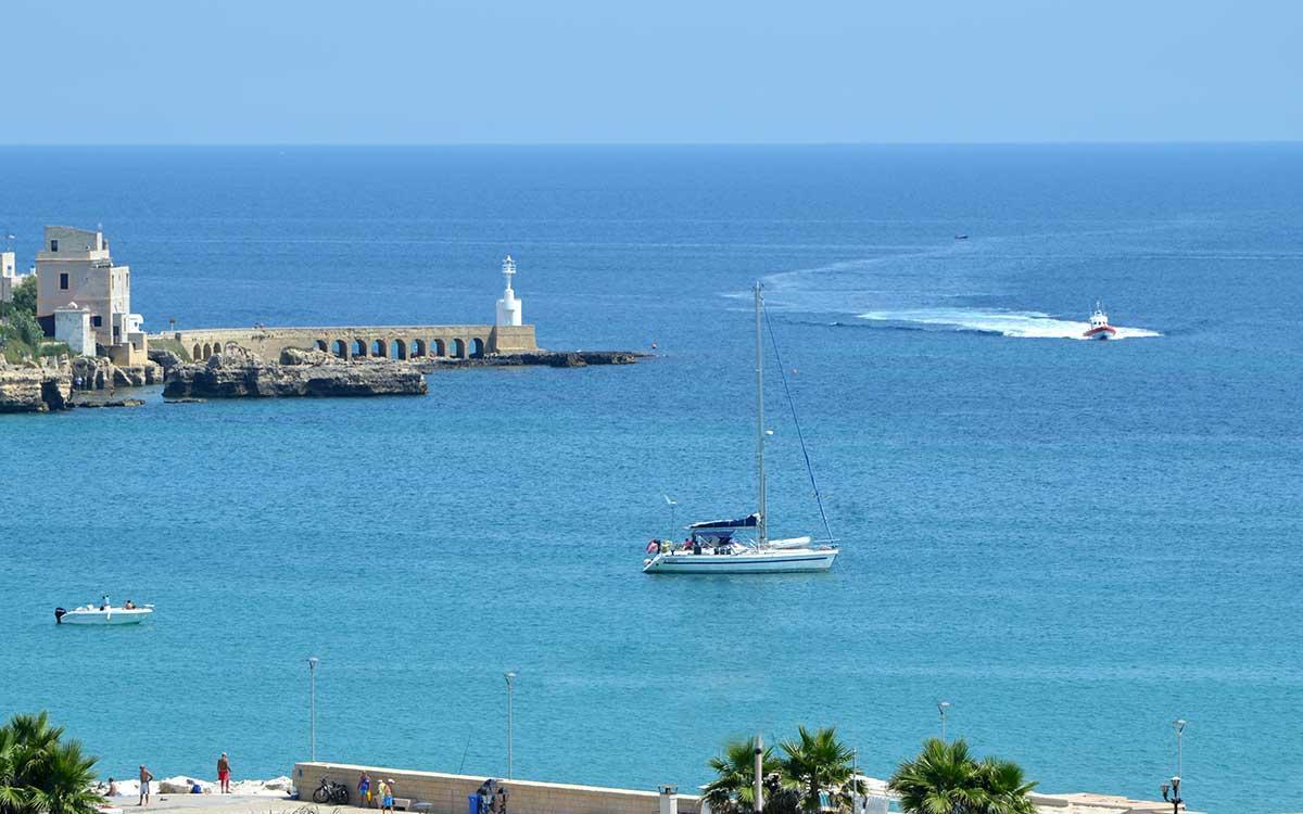 B&B Palazzo Marzo Otranto Bagian luar foto